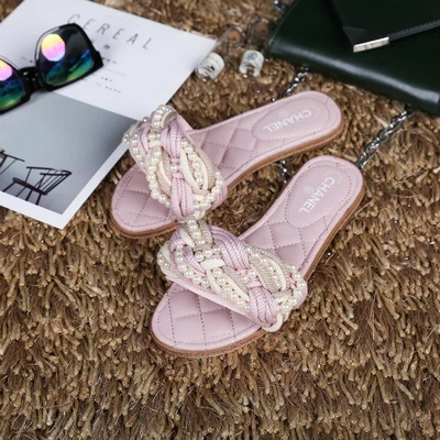 CHANEL Slippers Women--004